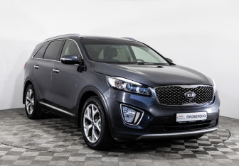 Подержанный автомобиль Kia Sorento 2016 года (3 фото)
