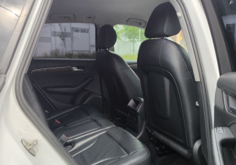 Подержанный автомобиль Audi Q5 2013 года (13 фото)