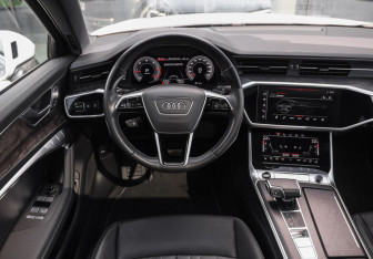 Подержанный автомобиль Audi A6 Sedan 2020 года (15 фото)
