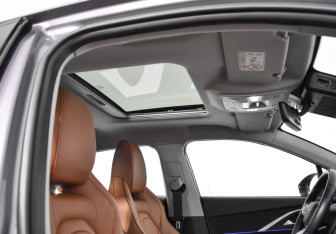 Подержанный автомобиль Omoda C5 2022 года (21 фото)