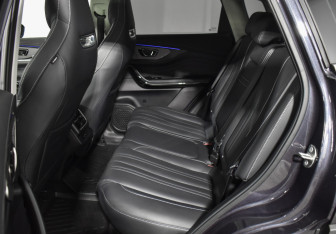 Подержанный автомобиль Exeed LX 2024 года (11 фото)