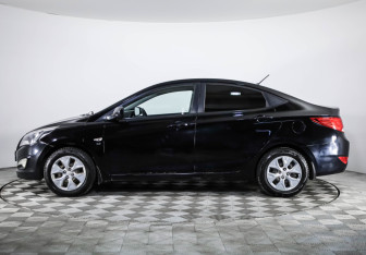 Подержанный автомобиль Hyundai Solaris Sedan 2016 года (8 фото)