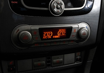 Подержанный автомобиль Ford Focus Hatchback 2011 года (13 фото)