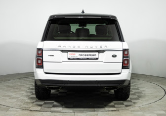 Подержанный автомобиль Land Rover Range Rover 2018 года (6 фото)