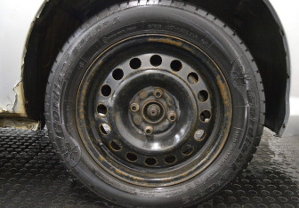 Подержанный автомобиль Renault Symbol 2008 года (9 фото)