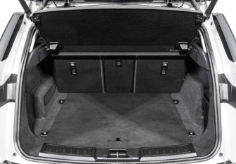 Подержанный автомобиль Land Rover Range Rover Evoque 2019 года (15 фото)