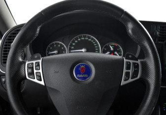Подержанный автомобиль Saab 9-3 Sedan 2008 года (17 фото)