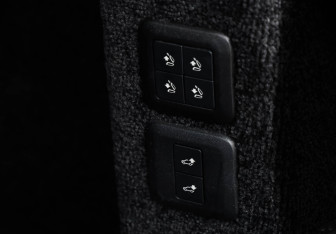 Подержанный автомобиль Land Rover Range Rover 2019 года (33 фото)