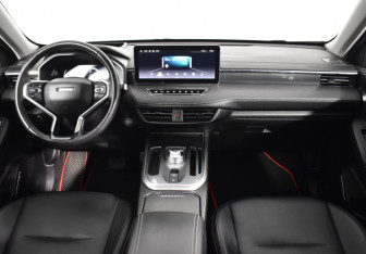 Подержанный автомобиль Haval Jolion 2021 года (11 фото)