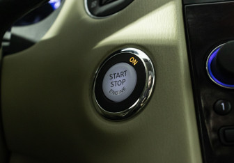 Подержанный автомобиль Infiniti QX50 2013 года (20 фото)