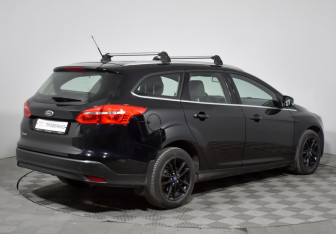 Подержанный автомобиль Ford Focus Wagon 2019 года (5 фото)