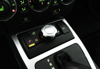 Подержанный автомобиль Land Rover Freelander 2010 года (17 фото)