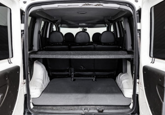 Подержанный автомобиль Fiat Doblo 2012 года (19 фото)