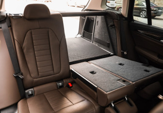 Подержанный автомобиль BMW X3 2020 года (32 фото)