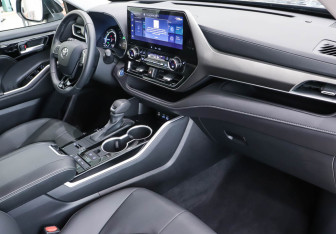 Новый Toyota Highlander 2025 (7 фото)