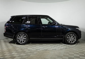 Подержанный автомобиль Land Rover Range Rover 2014 года (4 фото)