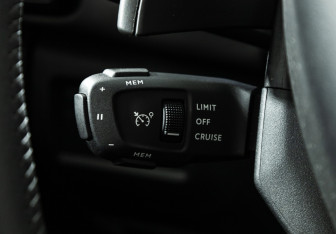 Подержанный автомобиль Citroen C5 Aircross 2021 года (20 фото)