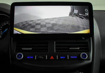 Подержанный автомобиль Ford Focus Hatchback 2012 года (17 фото)