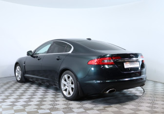 Подержанный автомобиль Jaguar XF Sedan 2008 года (8 фото)