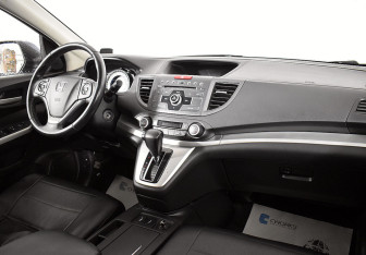 Подержанный автомобиль Honda CR-V 2013 года (5 фото)