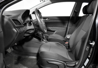 Подержанный автомобиль Hyundai Solaris Sedan 2020 года (10 фото)