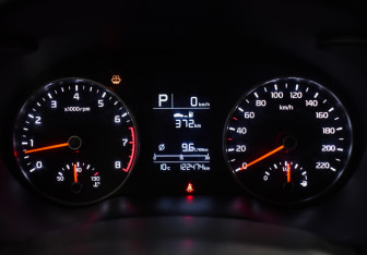 Подержанный автомобиль Kia Rio Hatchback 2019 года (19 фото)