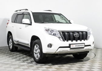 Подержанный автомобиль Toyota Land Cruiser Prado 2015 года (3 фото)
