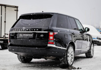 Подержанный автомобиль Land Rover Range Rover 2016 года (7 фото)