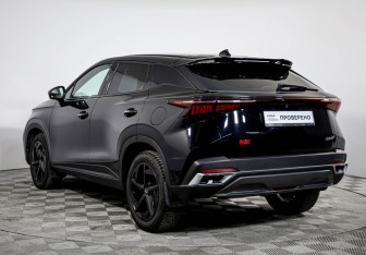 Подержанный автомобиль Omoda C5 2022 года (7 фото)