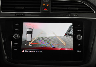 Подержанный автомобиль Volkswagen Tiguan 2020 года (17 фото)