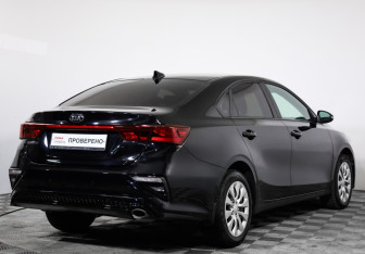 Подержанный автомобиль Kia Cerato Sedan 2019 года (5 фото)