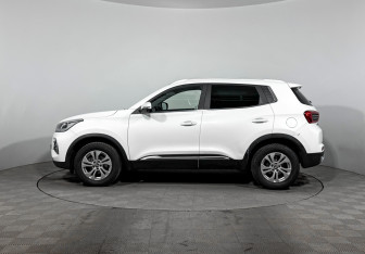 Подержанный автомобиль Chery Tiggo 4 Pro 2023 года (8 фото)
