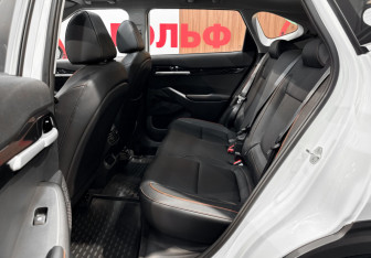 Новый Kia Seltos 2025 (6 фото)