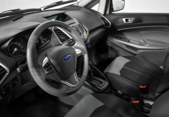 Подержанный автомобиль Ford EcoSport 2018 года (9 фото)