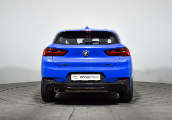 Подержанный автомобиль BMW X2 2021 года (7 фото)