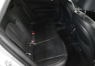 Подержанный автомобиль Kia Optima Sedan 2016 года (13 фото)