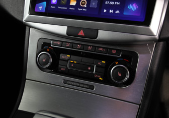 Подержанный автомобиль Volkswagen Passat Wagon 2011 года (14 фото)