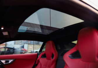 Подержанный автомобиль Jaguar F-Type Coupe 2016 года (38 фото)