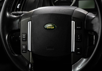 Подержанный автомобиль Land Rover Freelander 2010 года (13 фото)