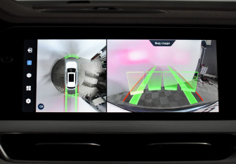 Подержанный автомобиль Geely Monjaro 2023 года (19 фото)