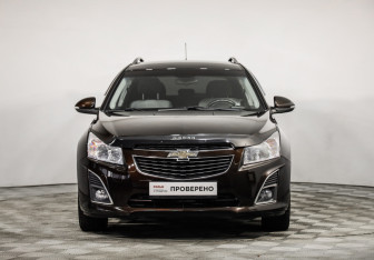 Подержанный автомобиль Chevrolet Cruze Wagon 2014 года (2 фото)
