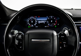 Подержанный автомобиль Land Rover Range Rover Velar 2018 года (16 фото)