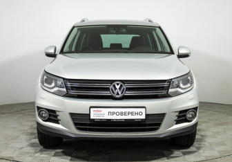 Подержанный автомобиль Volkswagen Tiguan 2013 года (2 фото)