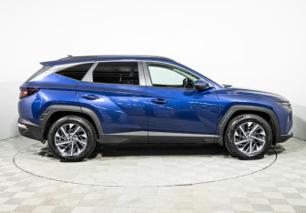 Подержанный автомобиль Hyundai Tucson 2024 года (4 фото)