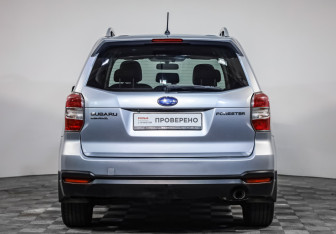 Подержанный автомобиль Subaru Forester Suv 2013 года (6 фото)