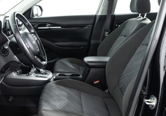 Подержанный автомобиль Kia Seltos 2021 года (16 фото)