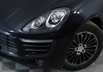 Подержанный автомобиль Porsche Macan 2014 года (10 фото)