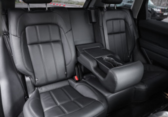 Подержанный автомобиль Land Rover Range Rover Sport 2018 года (34 фото)
