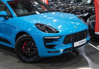 Подержанный автомобиль Porsche Macan 2016 года (7 фото)
