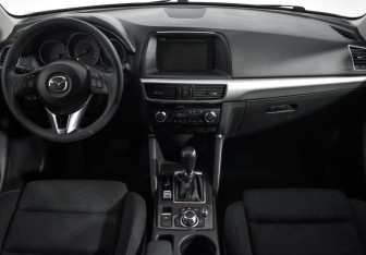 Подержанный автомобиль Mazda CX-5 2016 года (15 фото)